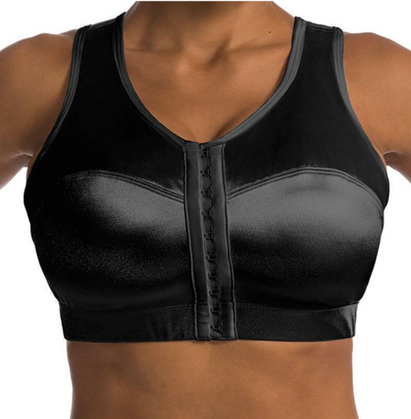 I'm a gym girl with 30L boobs - I struggle to fit my chest in sports bras  but my secret weapon passes the bounce test